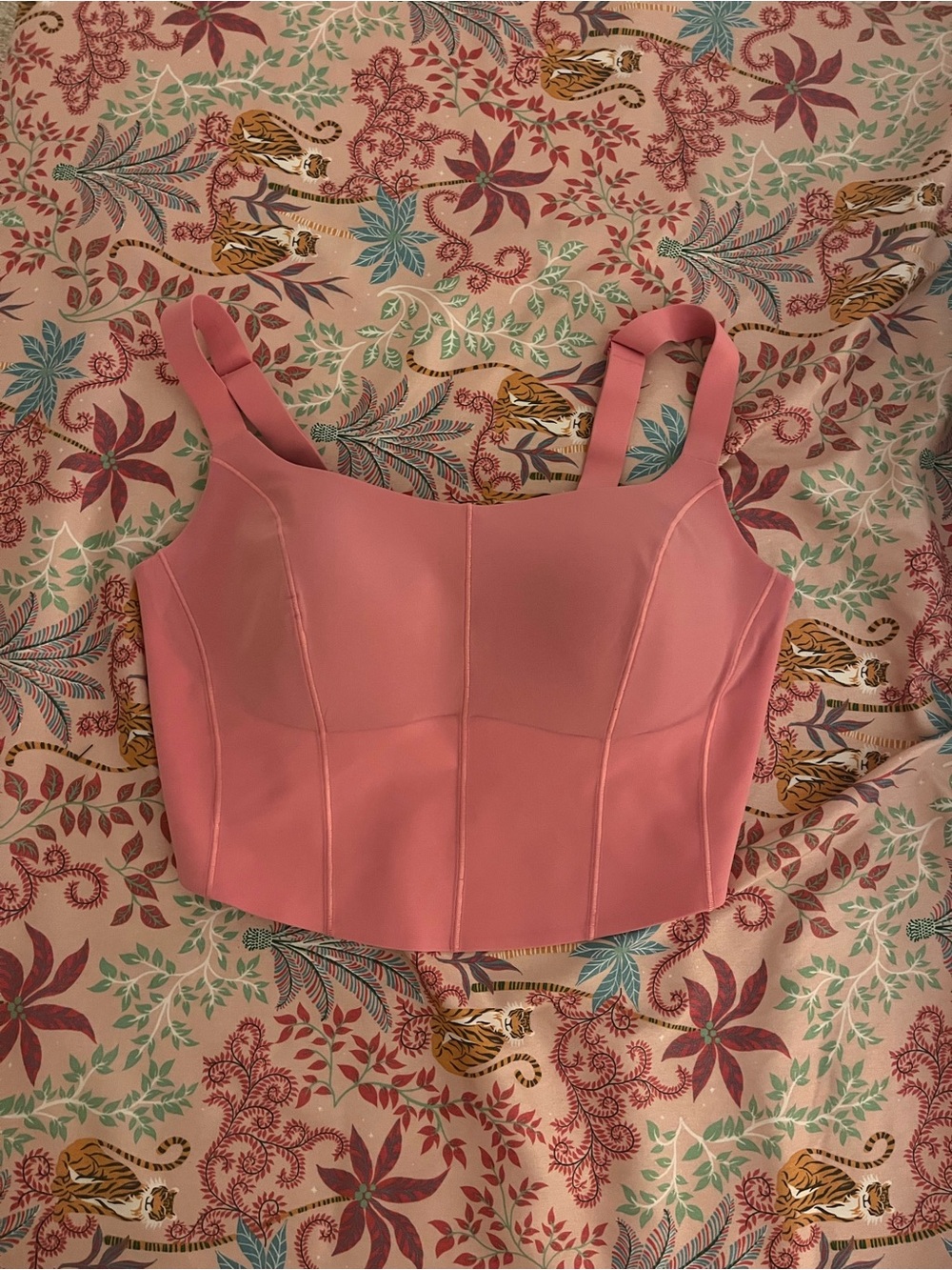 Aerie Offline Pink Structured Cropped Tank Top (worn like 2-3 times)